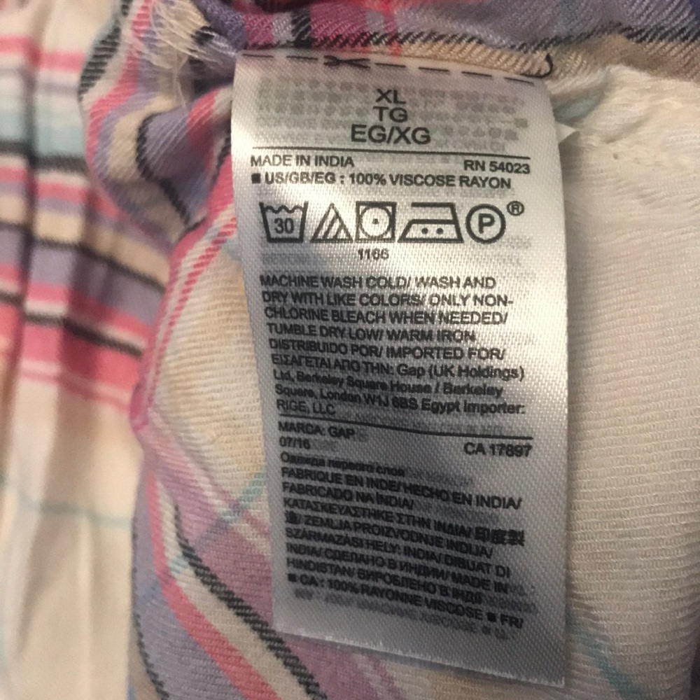 Gap Flannel - image 3